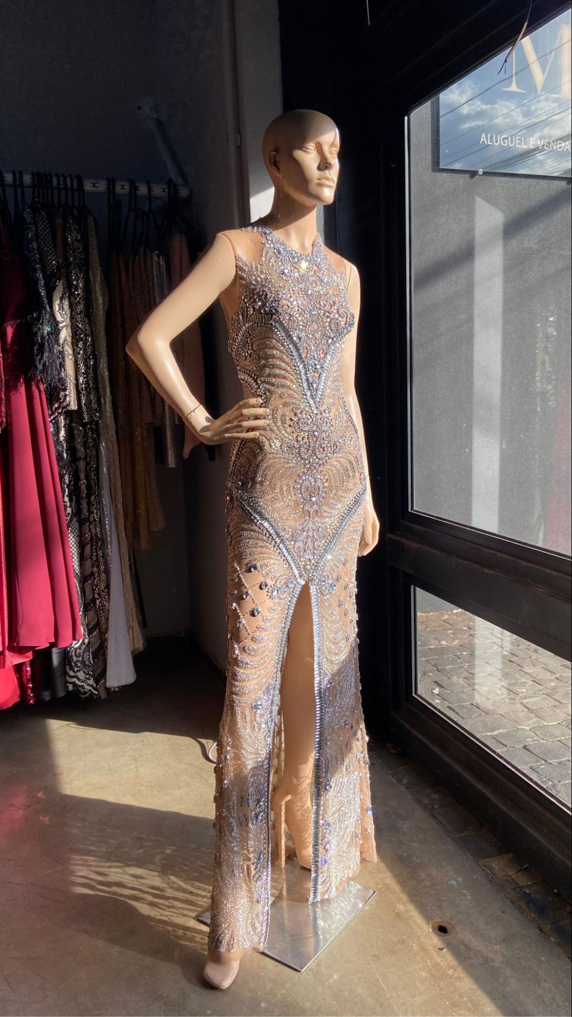 Vestido de formatura bordado
