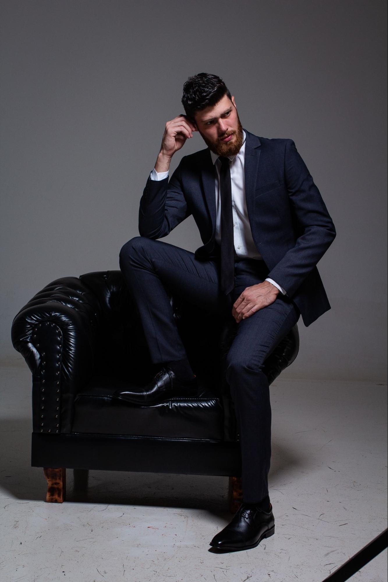 Terno masculino da linha de venda